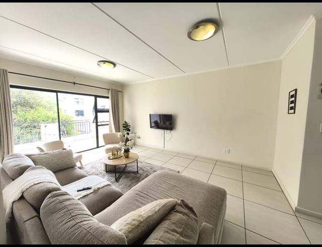 3 BEDROOM PROPERTY TO RENT IN GREENSTONE HILL